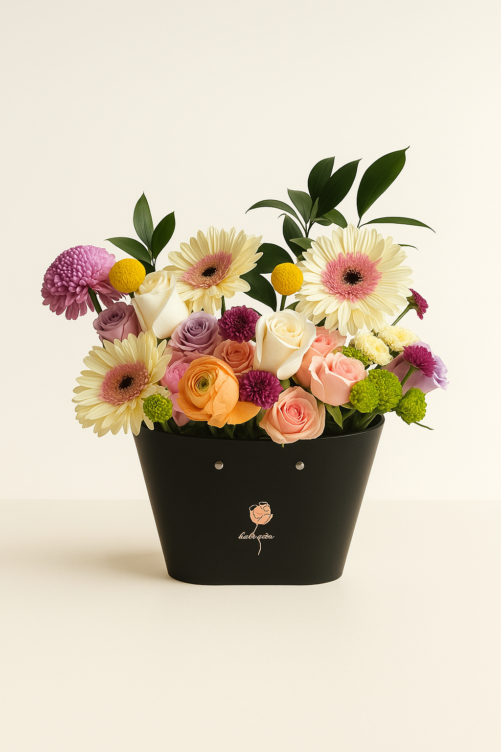 Belleza Radiante Fioretta – Arreglo floral en tonos pastel con gerberas y rosas.